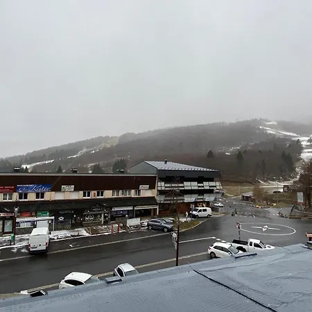 4 Pers Au Pied Des Pistes Avec Wifi - Fr-1-814-37 * Besse-et-Saint-Anastaise